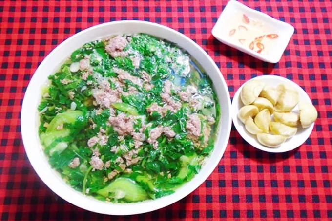 Canh cua rau đay - 100 món ăn Việt