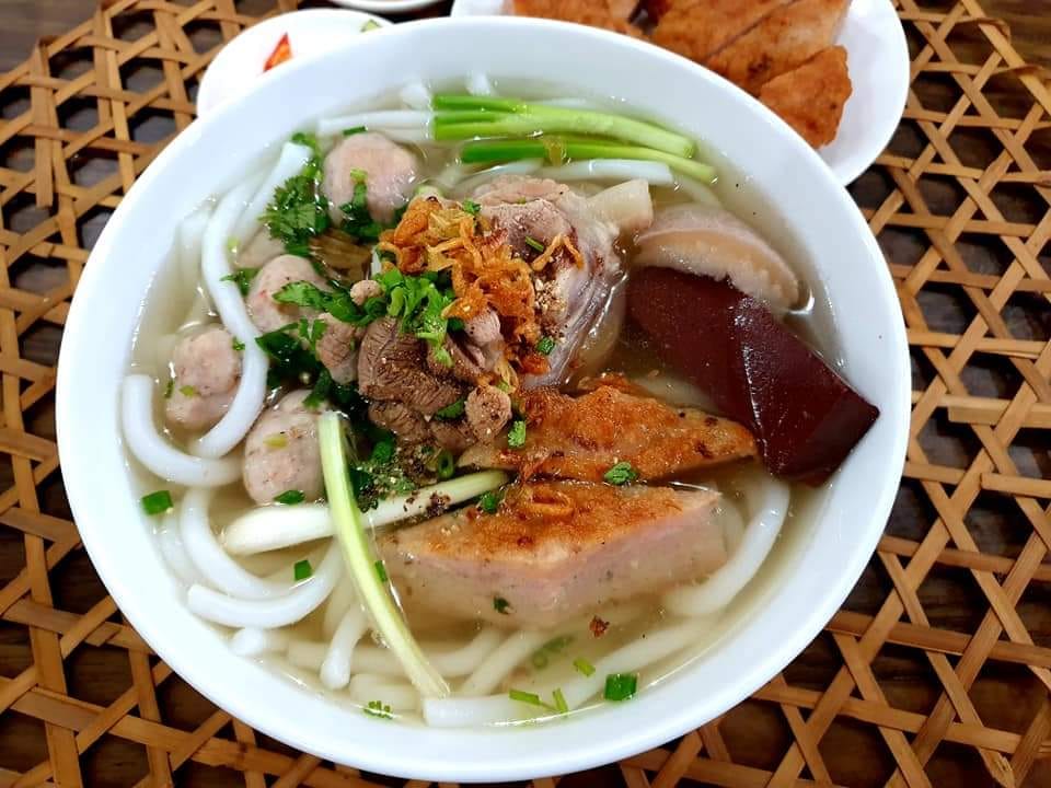 Bánh canh chả cá Nha Trang / Phan Rang - Nguyen Thuy Nhu